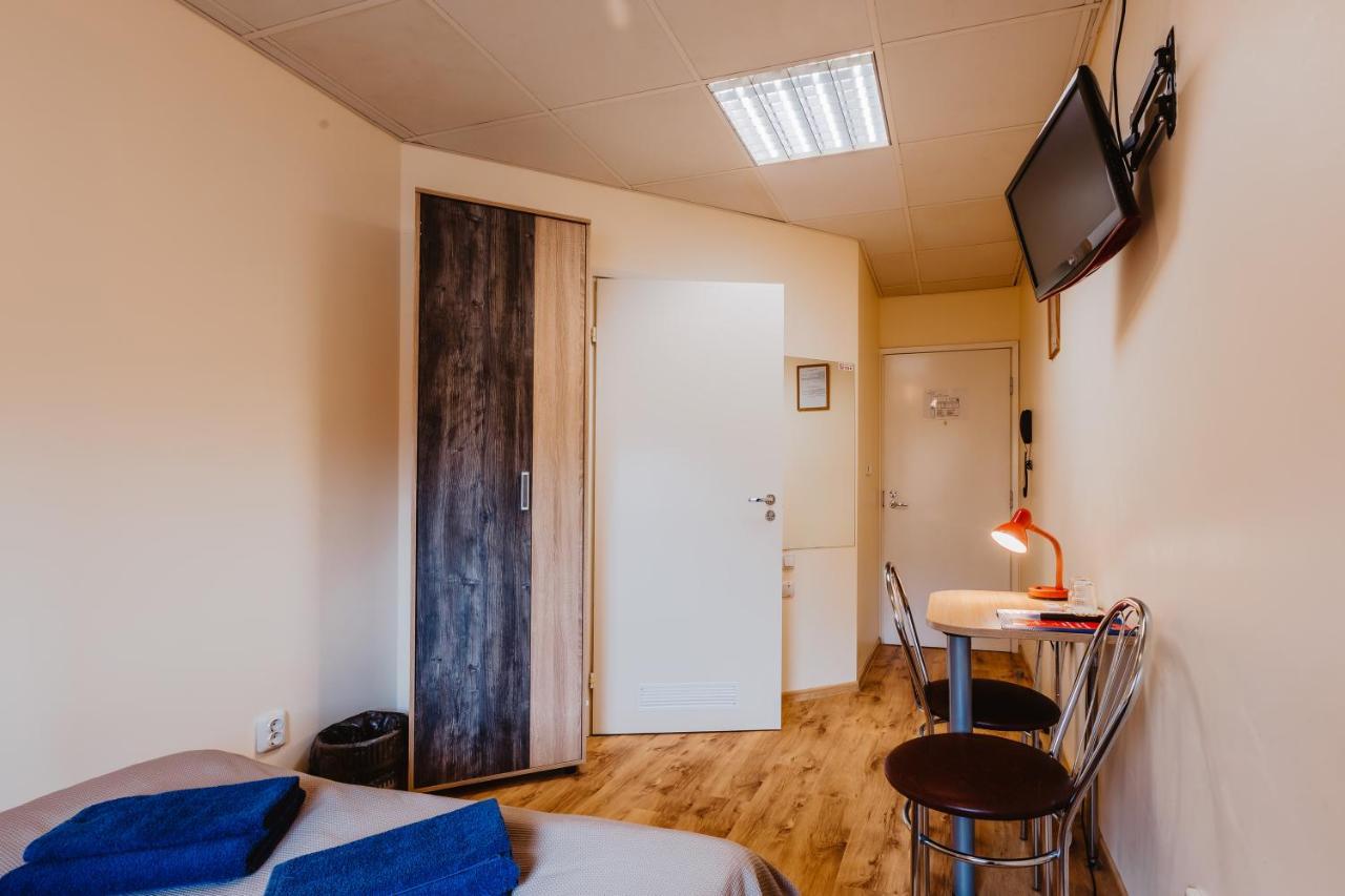 Aleksandri Hotel タルトゥ エクステリア 写真